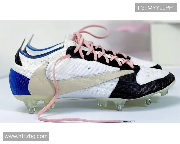 定制足球球星专属鞋价格解析各大品牌与款式差异